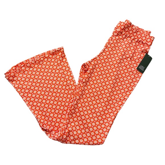 wild fable Pants - NWT Wild Fable floral flare pants